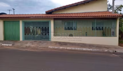 Casa Padrão em Ribeirão Bonito