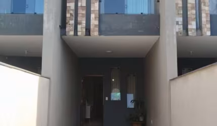 Sobrado Geminado em Jardim Sofia Joinville-SC