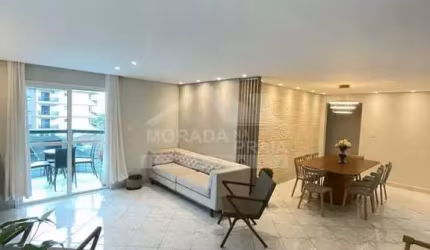 Apartamento MOBILIADO na Tupi, 3 dormitórios, sacada, lazer, confira na imobiliária em Praia Grande.