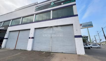 Comercial no Samambaia com 390 m² e estacionamento para 20 vagas