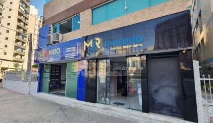 Ponto comercial Reformada na praça das cabeças, Boqueirão, Praia Grande, SP.