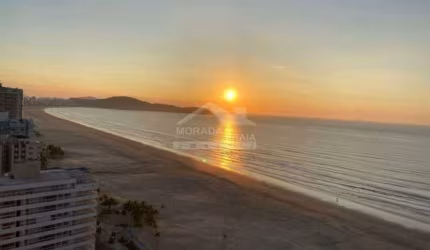 Apartamento FRENTE AO MAR na Aviação, 3 dormitórios, lazer, confira na imobiliária em Praia Grande.