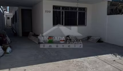 Imóvel comercial à venda na Guilhermina ? amplo espaço e excelente localização!