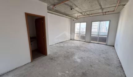 Sala COMERCIAL no CENTRO do Boqueirão, confira somente na imobiliária em Praia Grande.