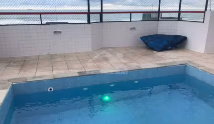 Cobertura de 3 suítes, piscina e vista mar na Guilhermina com 347 m² de área útil