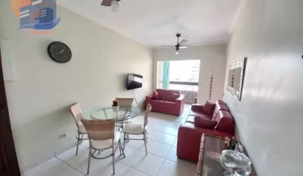 Apartamento a 200 metros do Mar com lazer no prédio.