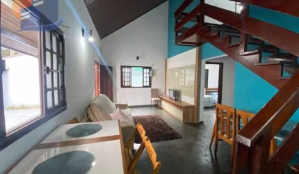 Casa Sobrado com piscina e churrasqueira!