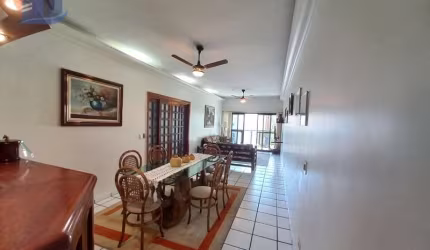 Amplo Apartamento a 250 metros do Mar!