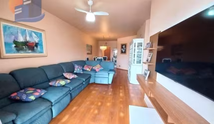 Apartamento Apenas 100 Metros do Mar Praia da Enseada.