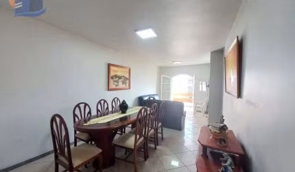 Amplo Apartamento a 200 metros do Mar!