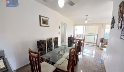 Amplo Apartamento na Quadra do Mar!