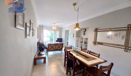 Amplo apartamento de Frente com sacada Região dos Restaurantes!