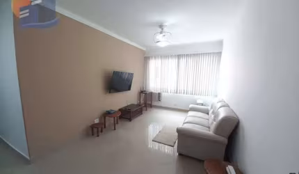 Totalmente Reformado Apenas 200 metros do Mar!