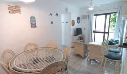 Apto com Lazer bem Localizado apenas 200 Metros da Praia da Enseada Guarujá.
