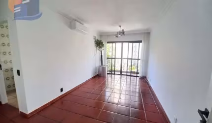 Região do Tortuga Rua Tranquila com Lazer no prédio.