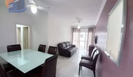 Amplo apartamento c/Sacada/Região Restaurantes!