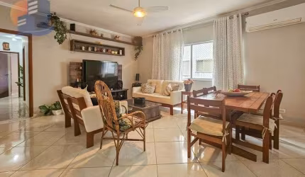 Amplo Apartamento com Ótima Localização Lado Praia Guarujá.