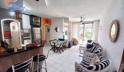 Apto com Vista ao Mar Bem Localizado a 300 Metros da Praia Enseada!