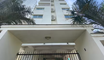 Apartamento na Pedra Branca com 1 Quarto