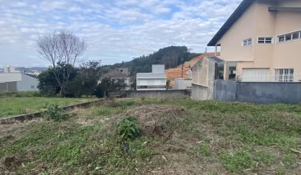 Terreno na Pedra Branca com 360 m²
