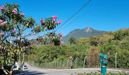 Terreno em São José no Loteamento Fechado Vista da Pedra