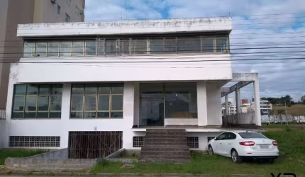 Prédio Area comercial construida na Pedra Branca