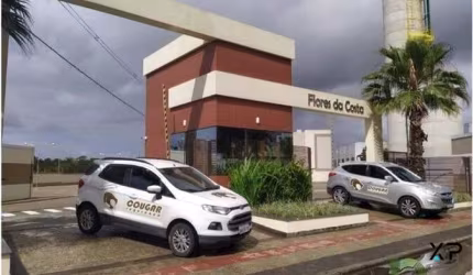 Apartamento a venda com 2 quartos, 1 banheiro e 1 vaga de garagem.