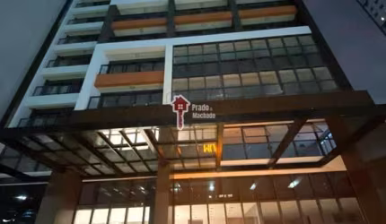 Studio centro de Curitiba.