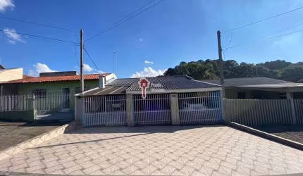 Casa no Bairro Pinheirinho