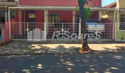 Casa com 3 quartos à venda na Rua Carinhanha, Magalhães Bastos, Rio de Janeiro, 165 m2 por R$ 525.000