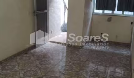 Apartamento com 2 quartos à venda na Rua Agostinho Pereira de Sousa, Oswaldo Cruz, Rio de Janeiro, 120 m2 por R$ 180.000