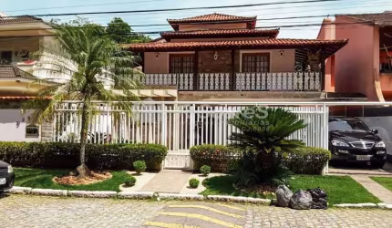 Casa em condomínio fechado com 5 quartos à venda na Estrada do Rio Grande, Taquara, Rio de Janeiro, 427 m2 por R$ 1.500.000