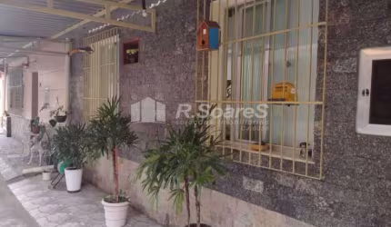 Casa em condomínio fechado com 3 quartos à venda na Rua Pinto Teles, Praça Seca, Rio de Janeiro, 39 m2 por R$ 320.000