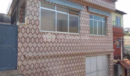 Casa com 2 quartos à venda na Rua Urucuia, Vila Valqueire, Rio de Janeiro, 70 m2 por R$ 150.000