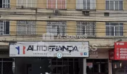 Apartamento com 2 quartos à venda na Estrada Intendente Magalhães, Vila Valqueire, Rio de Janeiro, 64 m2 por R$ 190.000