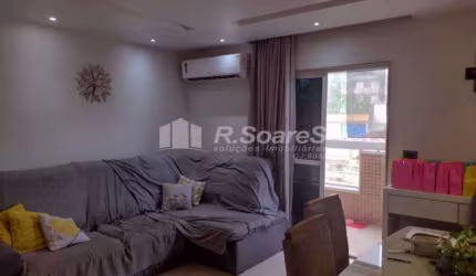 Apartamento com 3 quartos à venda na Rua das Rosas, Vila Valqueire, Rio de Janeiro, 84 m2 por R$ 550.000