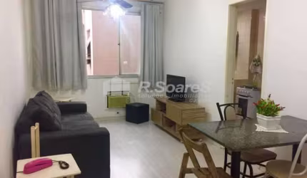 Flat com 1 quarto à venda na Rua Riachuelo, Centro, Rio de Janeiro, 48 m2 por R$ 460.000
