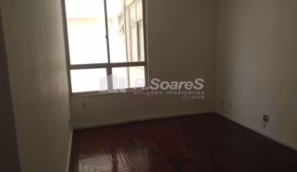 Apartamento com 2 quartos à venda na Rua Silva Pinto, Vila Isabel, Rio de Janeiro, 75 m2 por R$ 270.000