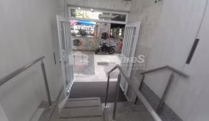 Kitnet / Stúdio à venda na Avenida Nossa Senhora de Copacabana, Copacabana, Rio de Janeiro, 25 m2 por R$ 400.000