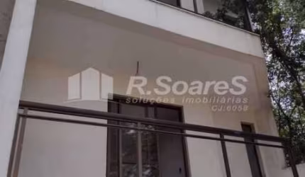 Casa com 4 quartos à venda na Rua Itanhaém, Vila Valqueire, Rio de Janeiro, 180 m2 por R$ 740.000