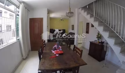 Casa com 3 quartos à venda na Rua Maranga, Praça Seca, Rio de Janeiro, 156 m2 por R$ 180.000