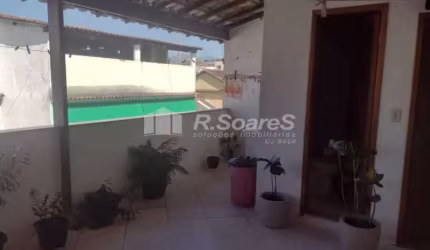 Casa em condomínio fechado com 2 quartos à venda na Rua Monclaro Mena Barreto, Vila Valqueire, Rio de Janeiro, 70 m2 por R$ 380.000