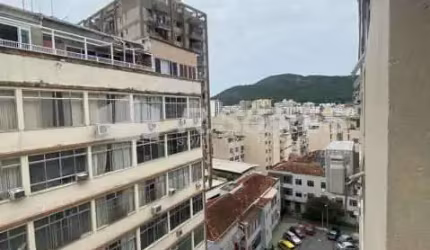 Apartamento à venda na Rua Serafim Valandro, Botafogo, Rio de Janeiro, 28 m2 por R$ 310.000