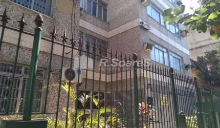 Apartamento com 2 quartos à venda na Rua São Geraldo, Madureira, Rio de Janeiro, 70 m2 por R$ 300.000