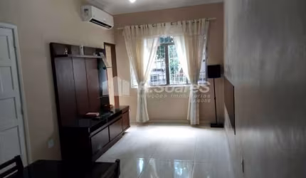 Apartamento com 3 quartos à venda na Rua Silva Pinto, Vila Isabel, Rio de Janeiro, 85 m2 por R$ 320.000
