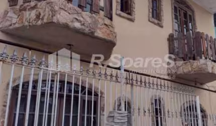 Casa com 2 quartos à venda na Estrada Henrique de Melo, Bento Ribeiro, Rio de Janeiro, 150 m2 por R$ 265.000