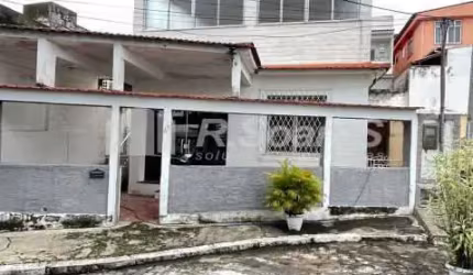 Casa em condomínio fechado com 4 quartos à venda na Rua Namur, Vila Valqueire, Rio de Janeiro, 140 m2 por R$ 340.000