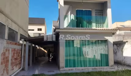 Casa em condomínio fechado com 2 quartos à venda na Avenida Carlos Pontes, Jardim Sulacap, Rio de Janeiro, 225 m2 por R$ 450.000