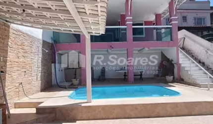 Casa em condomínio fechado com 3 quartos à venda na Rua Gilberto Fernandes, Guadalupe, Rio de Janeiro, 350 m2 por R$ 600.000