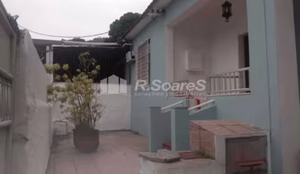 Casa com 4 quartos à venda na Rua Visconde de Santa Cruz, Engenho Novo, Rio de Janeiro, 287 m2 por R$ 445.000